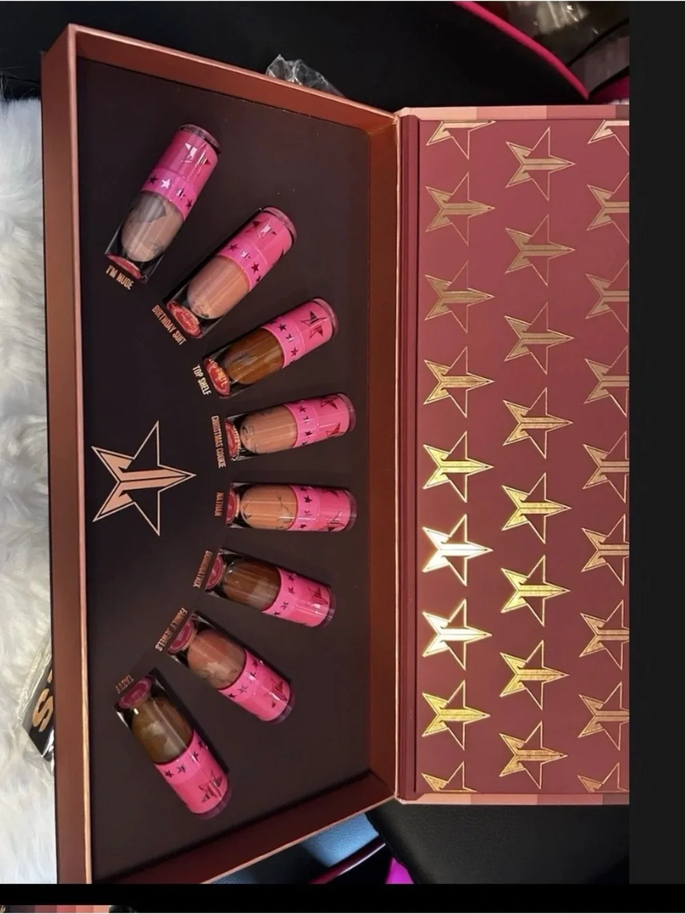 Jeffree Star Lipstick Set - Open here for nudes